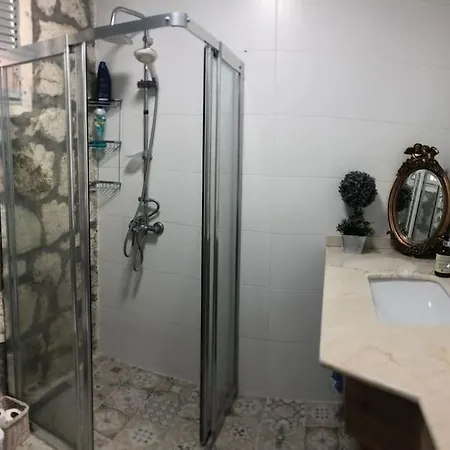Private Stone House With Swimming Pool And 2000 Sq Yard 빌라 Çeşme