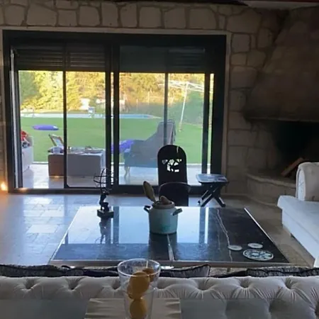 Villa Private Stone House With Swimming Pool And 2000 Sq Yard *